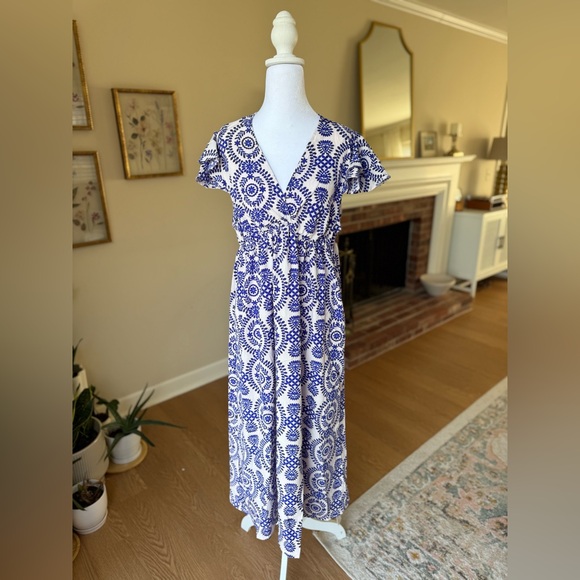 CUPSHE Blue & White Boho Midi Dress | Size Large | A-Line V-Neck - Picture 2 of 6